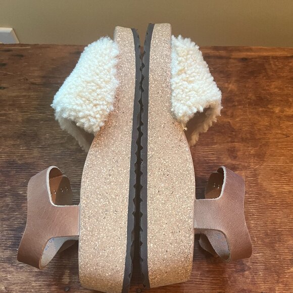 Birkenstocks Glenda Teddy, Natural Leather/Shearling Eggshell Sandals, size 39 - Picture 8 of 9